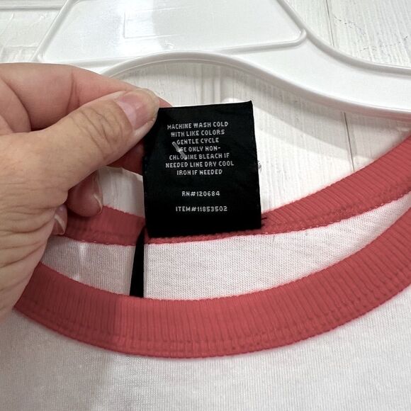 BT 21 Hot Topic short sleeve character top size - Picture 5 of 6